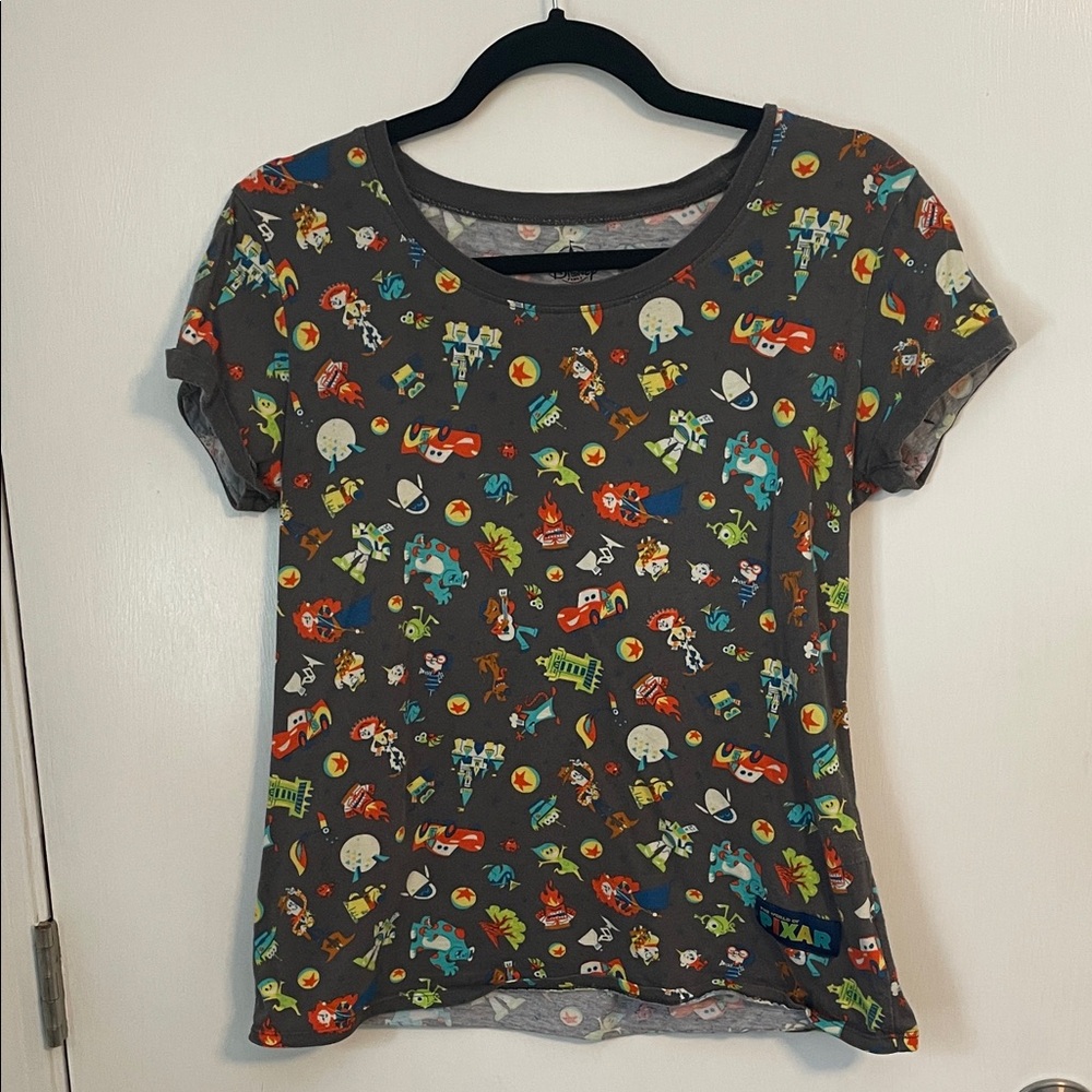Disney Parks Pixar Women’s Icon T shirt size small